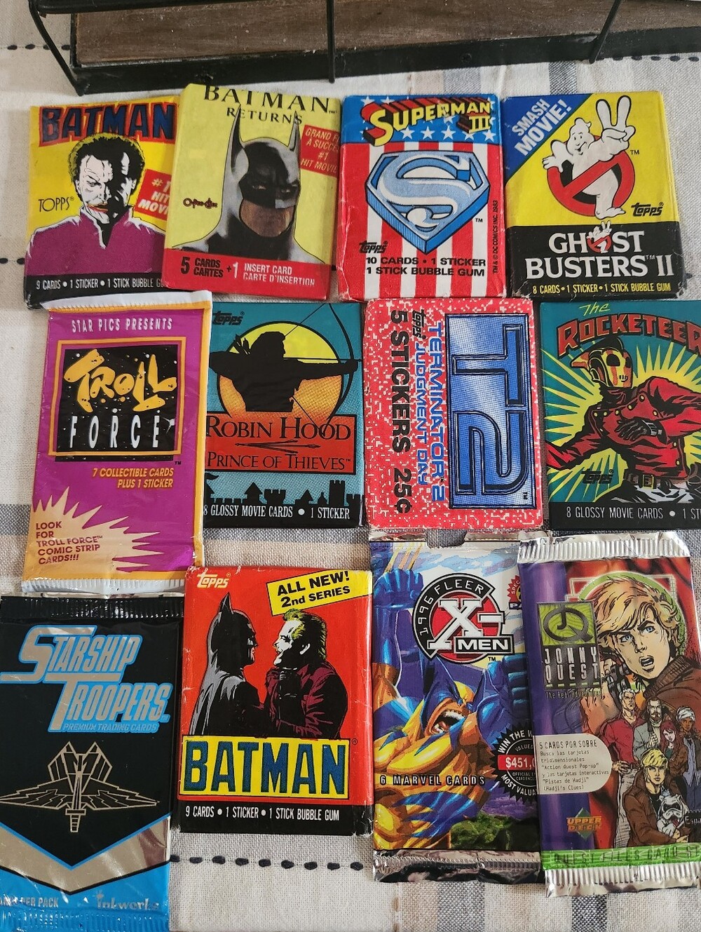 Lot Of Assorted Vintage Trading Cards 12 Packs.